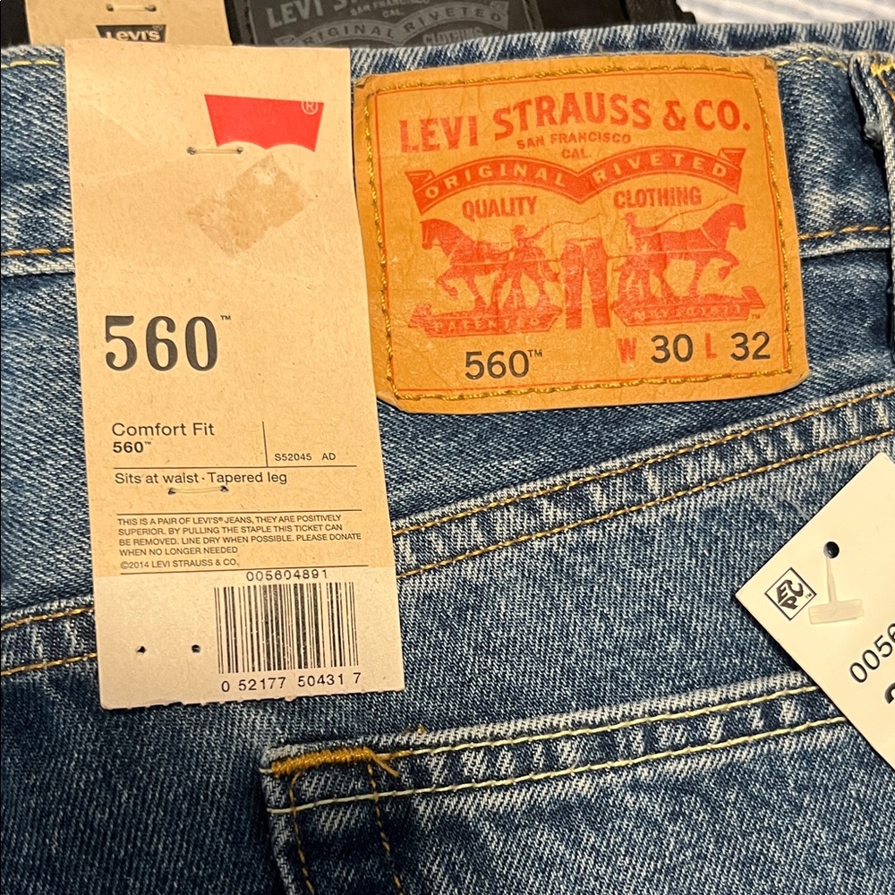 Levi's Relaxed Fit Deep Blue Men's Jeans - Picture 5 of 5
